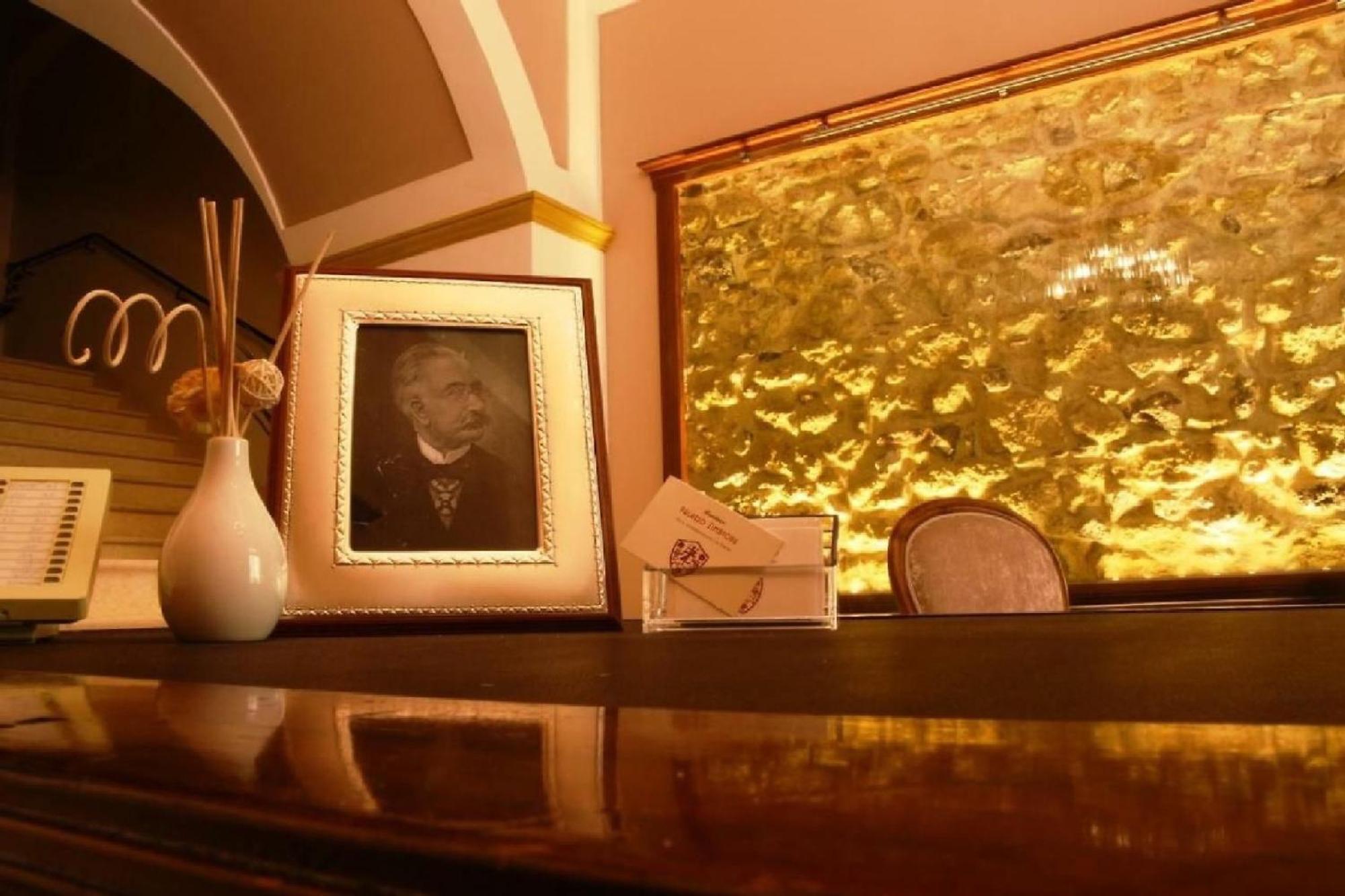 Palazzo Zimatore Residenza D'Epoca Пицо Екстериор снимка